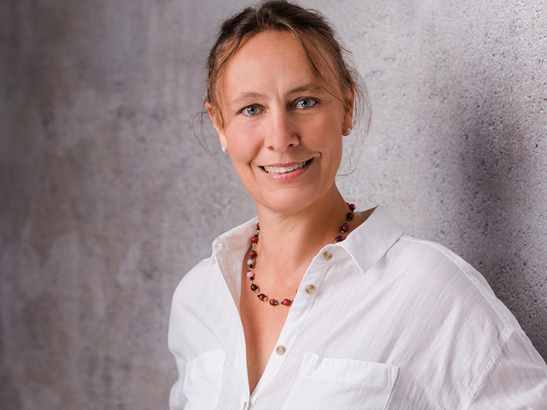 9397 4988small 768x576